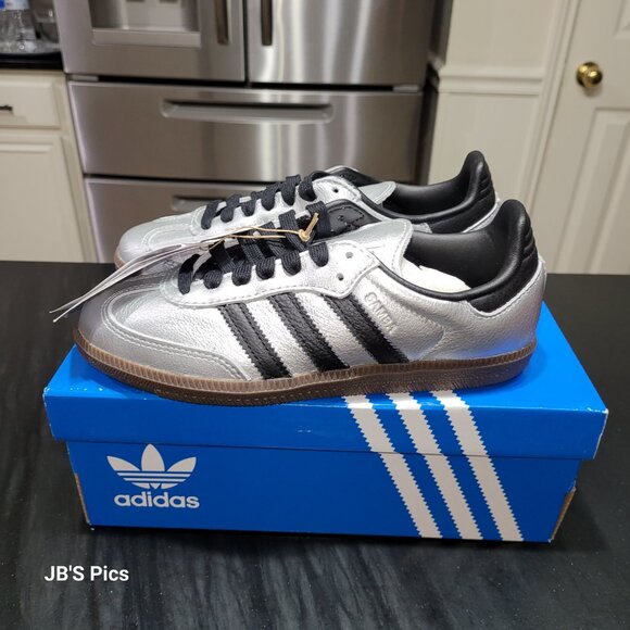 Adidas SAMBA OG Originals Silver Metallic Black Gum Women's JI4218 - Picture 8 of 16